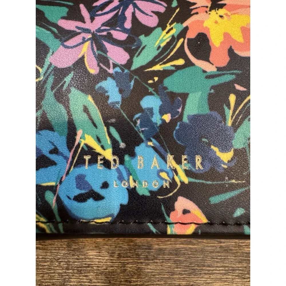 Ted Baker Marjeli Flirty Floral Tri-Fold Fashion Leather Purse Wallet Coin Pouch